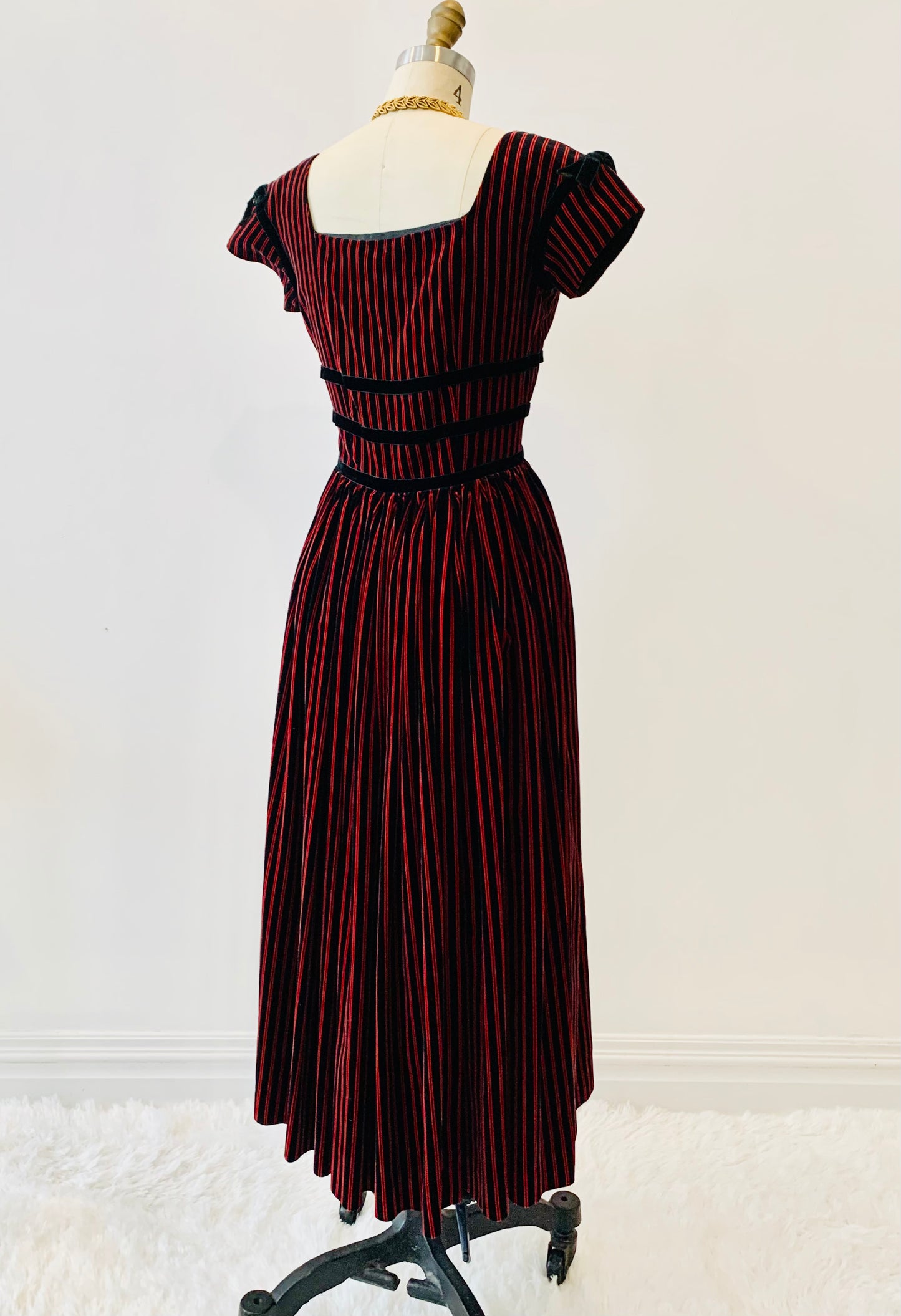 1960’s Striped Velvet Dress