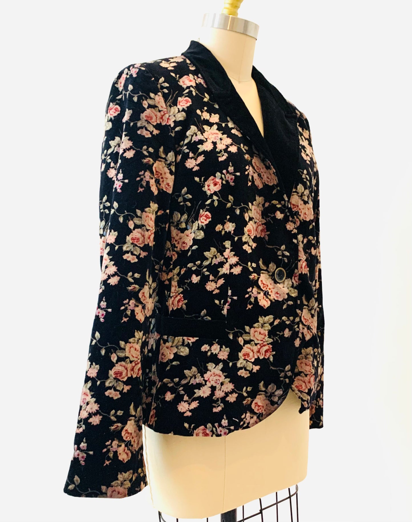 Black Floral Velvet Jacket