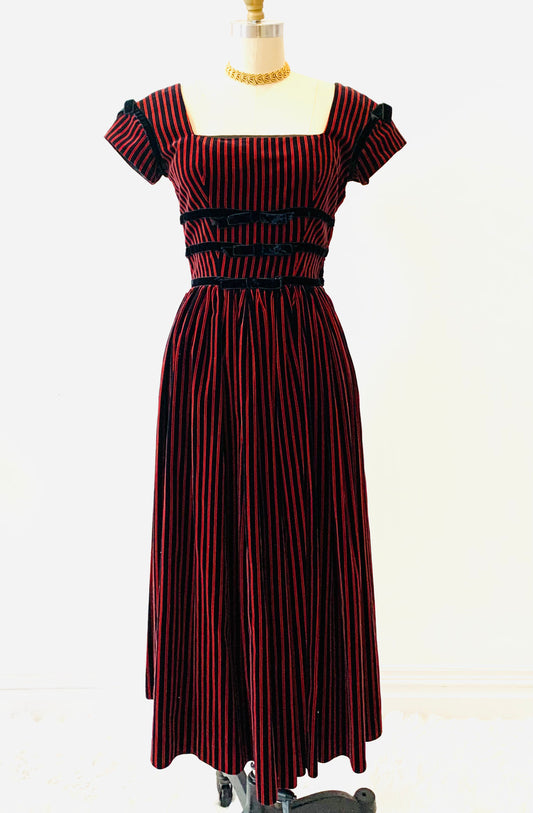 1960’s Striped Velvet Dress